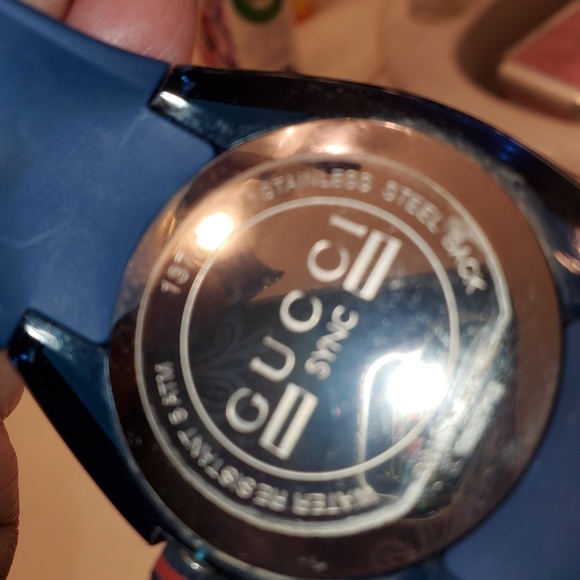 Gucci Watch - Picture 4 of 8